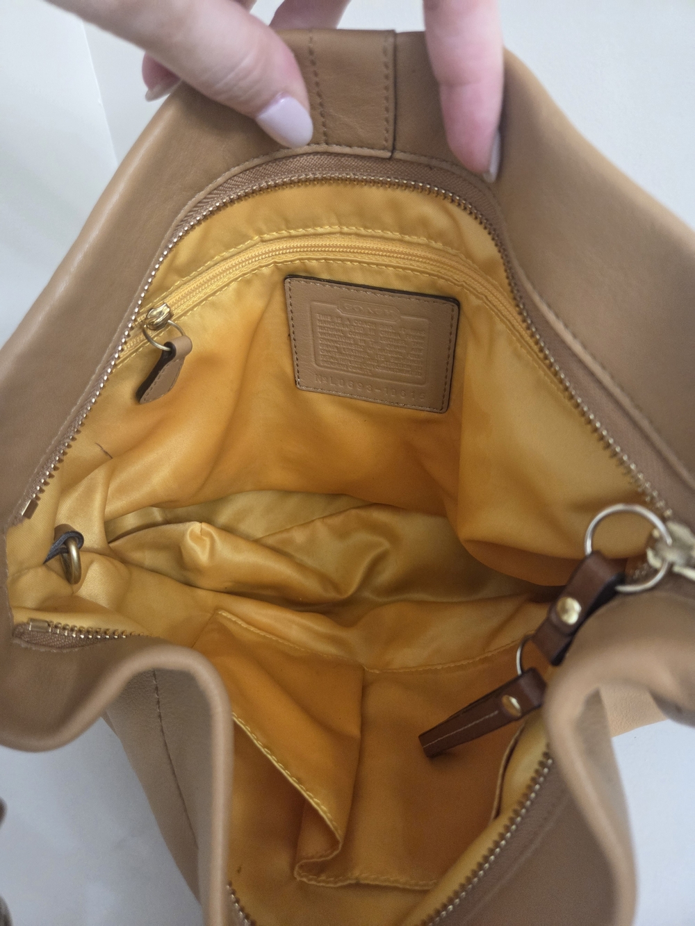 Coach Vintage Y2K Carly Hobo Leather Shoulder Bag - Picture 13 of 16